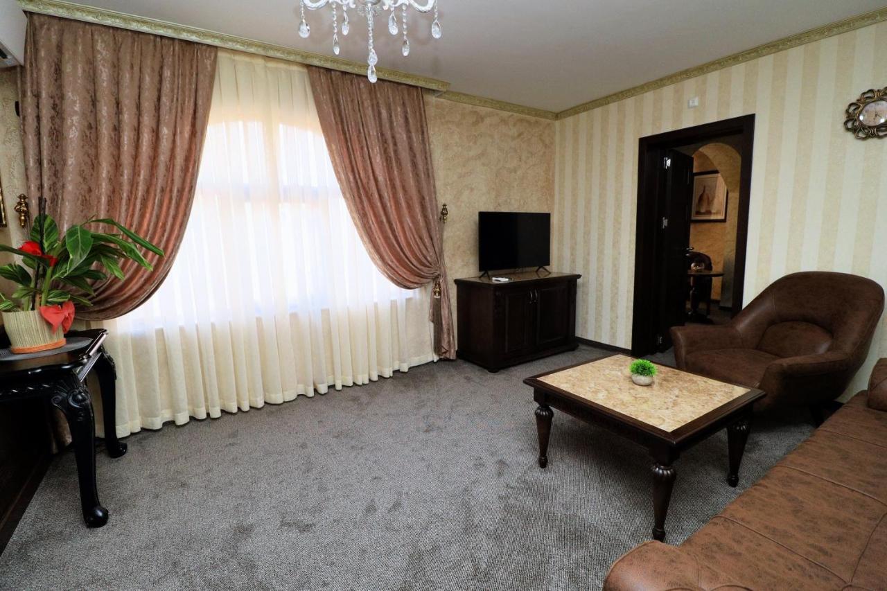 Asa Boutique Hotel Haskovo Esterno foto