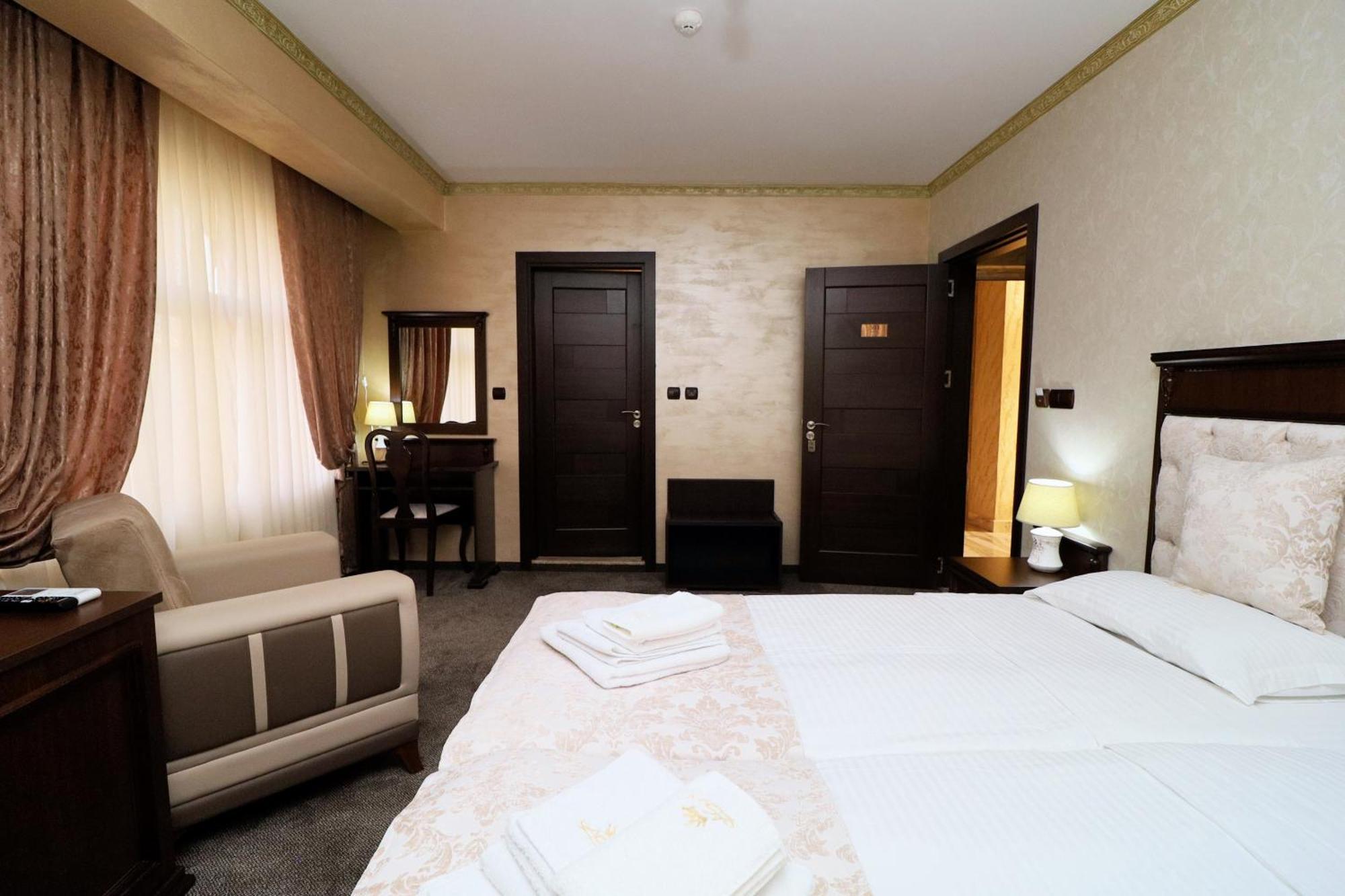 Asa Boutique Hotel Haskovo Esterno foto