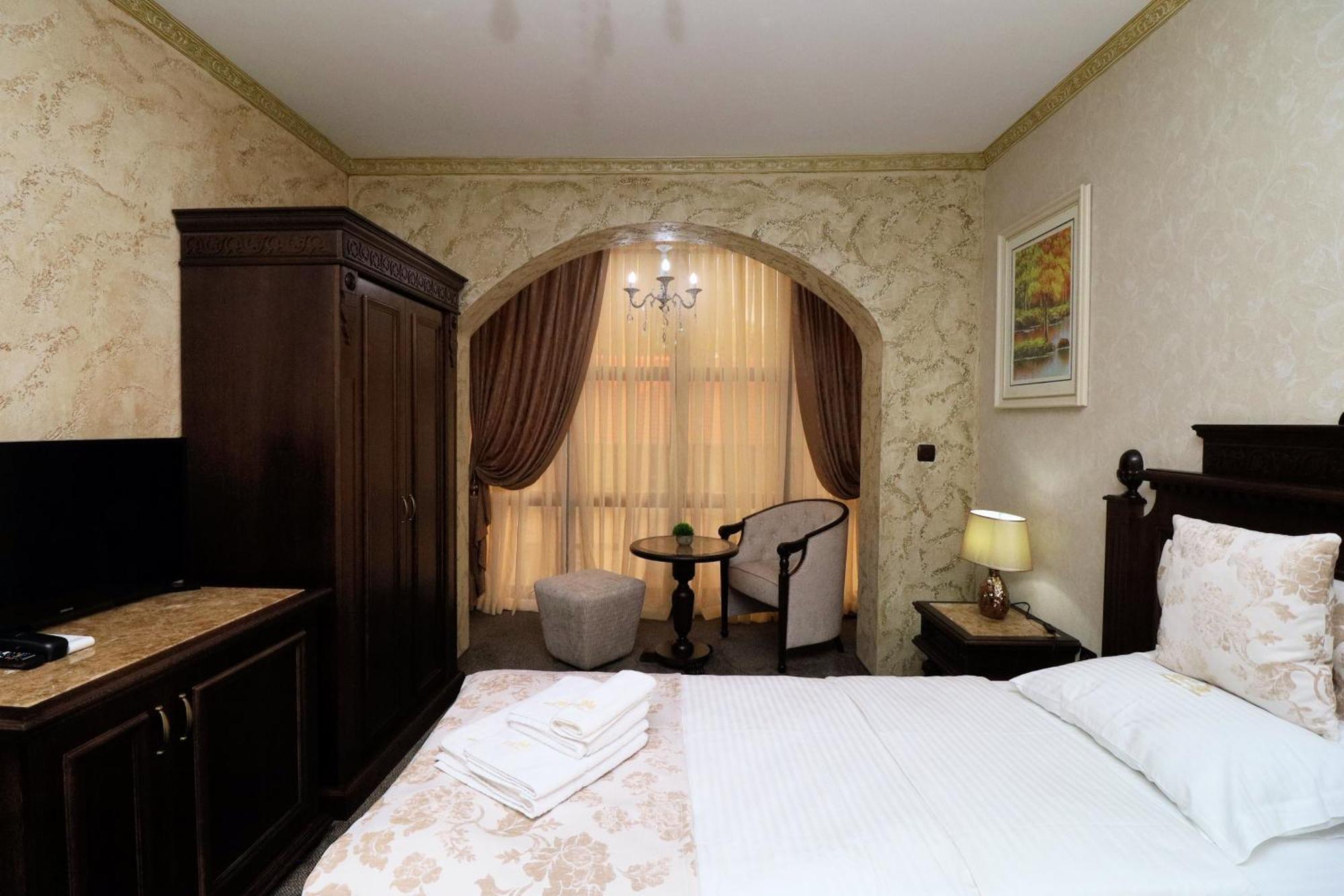 Asa Boutique Hotel Haskovo Esterno foto